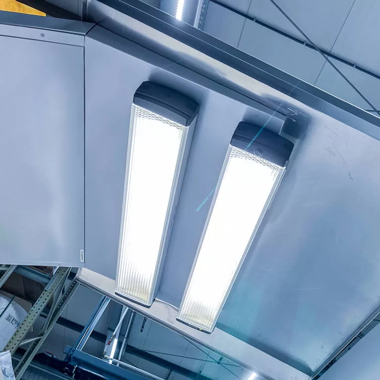 Durch die Umrüstung unserer Normlichtpulte auf LED sparen wir Strom und Ressourcen